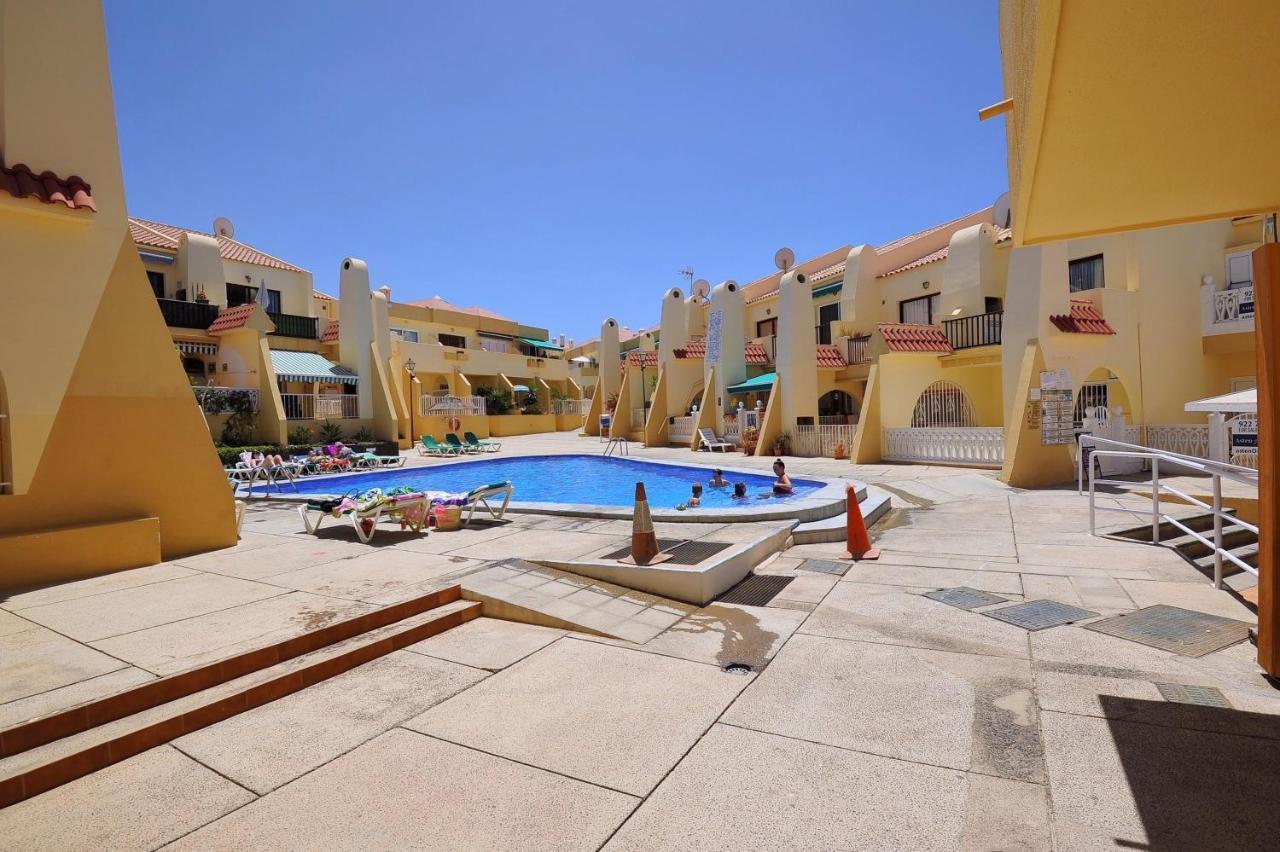 Cozy Pool View Apartment H-11 Mareverde Costa Adeje  Bagian luar foto