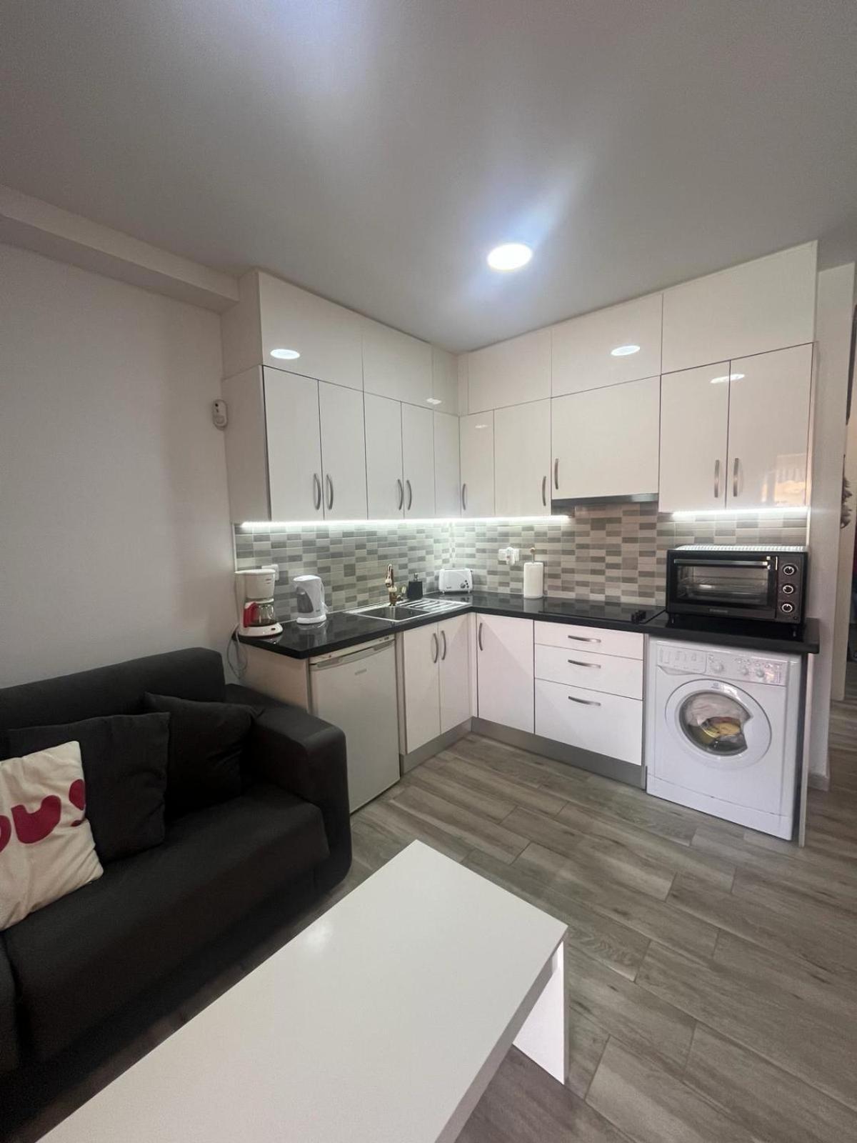 Cozy Pool View Apartment H-11 Mareverde Costa Adeje  Bagian luar foto