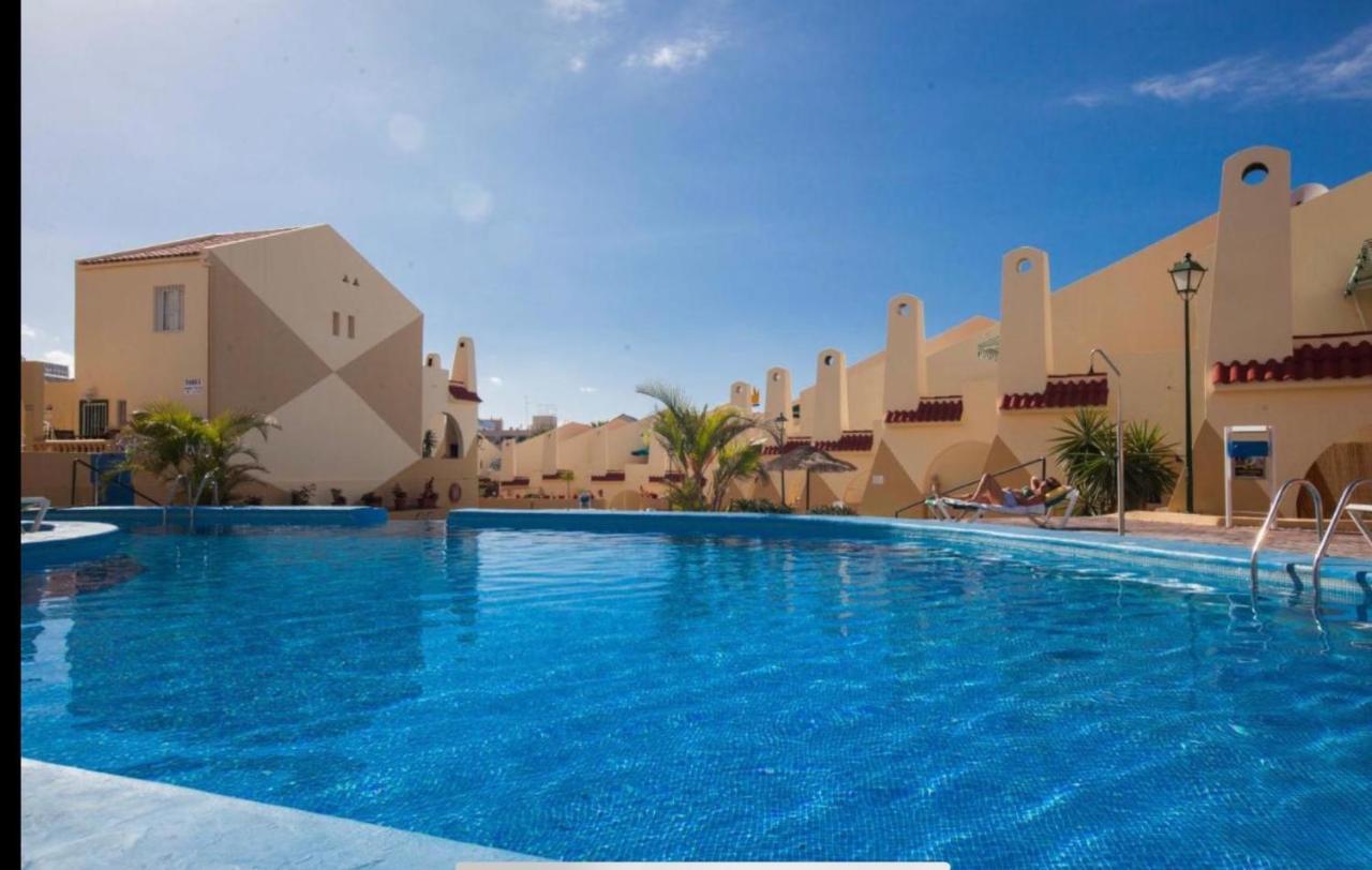 Cozy Pool View Apartment H-11 Mareverde Costa Adeje  Bagian luar foto
